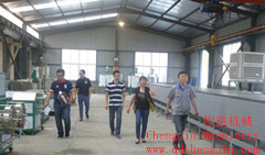 泰國客戶驗收乳膠枕頭生產(chǎn)線機械