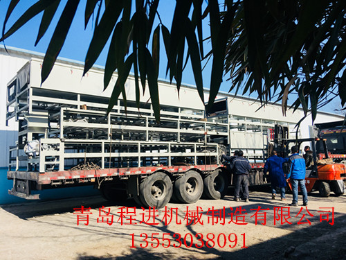 雙頭乳膠發(fā)泡機(jī)和單頭乳膠發(fā)泡機(jī)有什么區(qū)別呢？