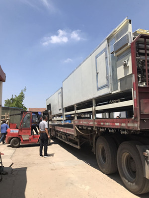 乳膠文胸內衣生產(chǎn)線發(fā)貨完成